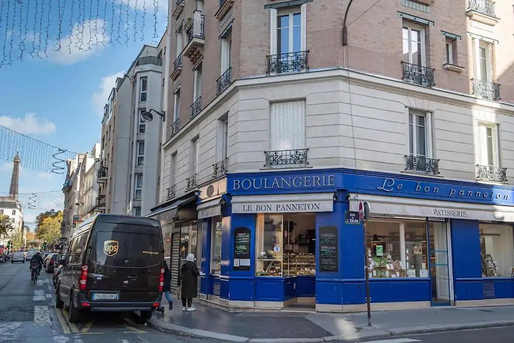 Appart Close To Eiffel Tower location